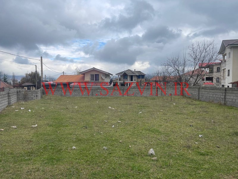 ۴۲۷ متر زمین مسکونی در کلاردشت (کد107)